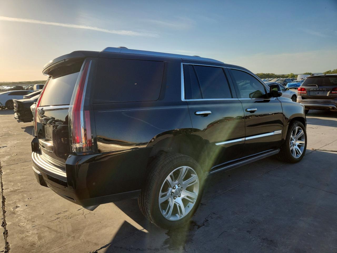 2017 CADILLAC ESCALADE PREMIUM LUXURY — снимка 3
