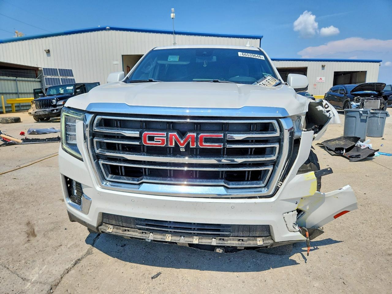 2023 GMC YUKON XL C1500 SLT — снимка 5