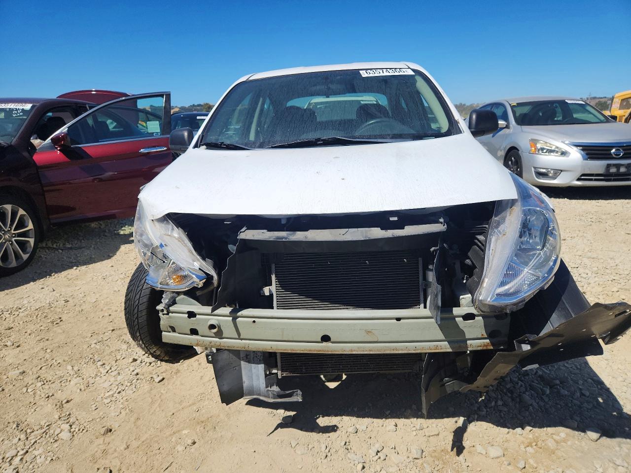2015 NISSAN VERSA 1.6 S — снимка 5