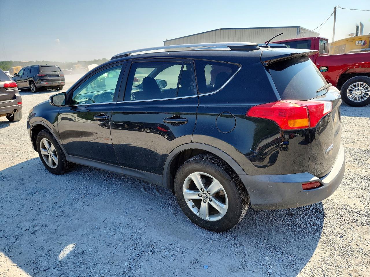 2015 TOYOTA RAV4 XLE — снимка 2