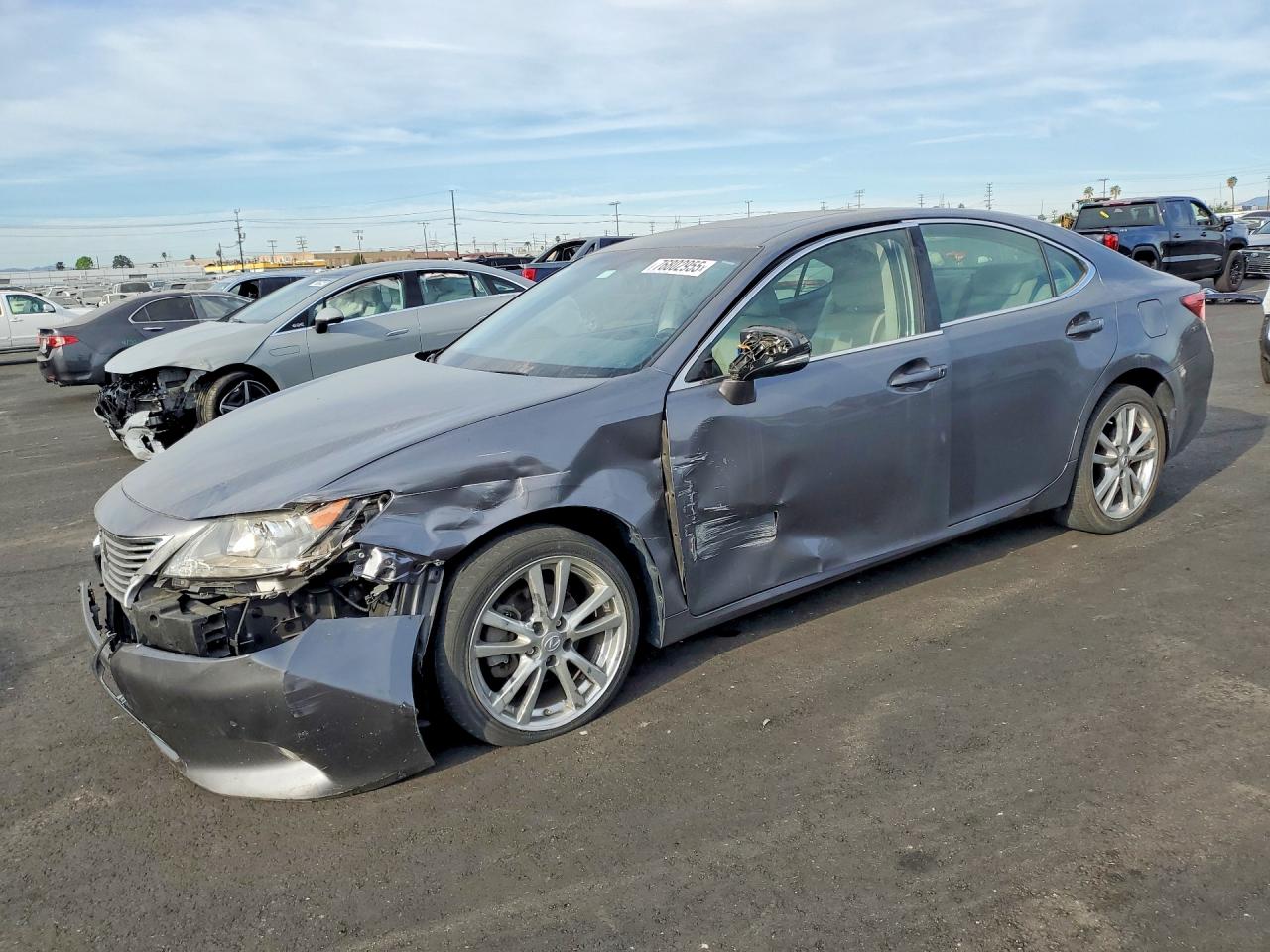 2014 LEXUS ES