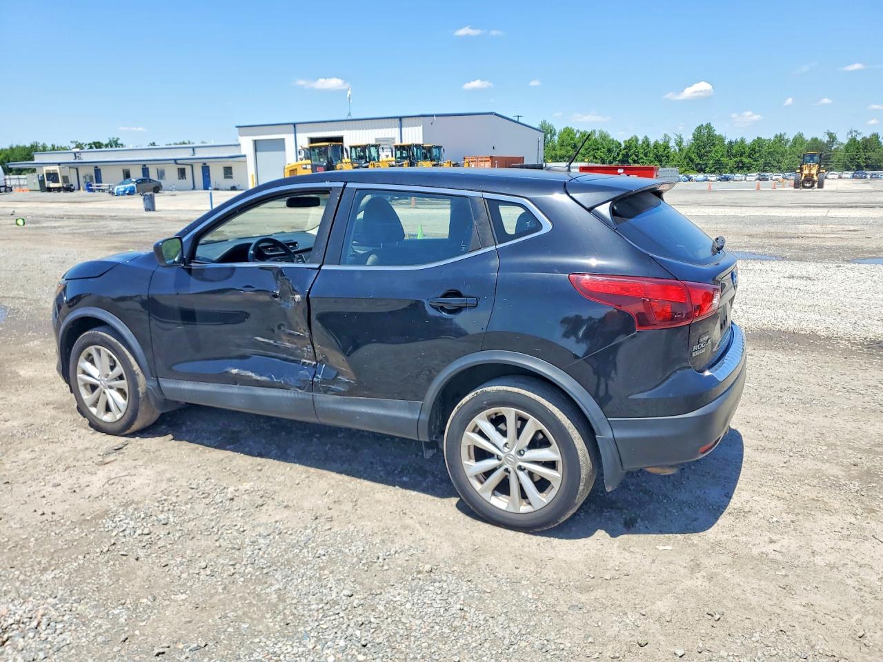 2017 NISSAN ROGUE SPORT S — снимка 2