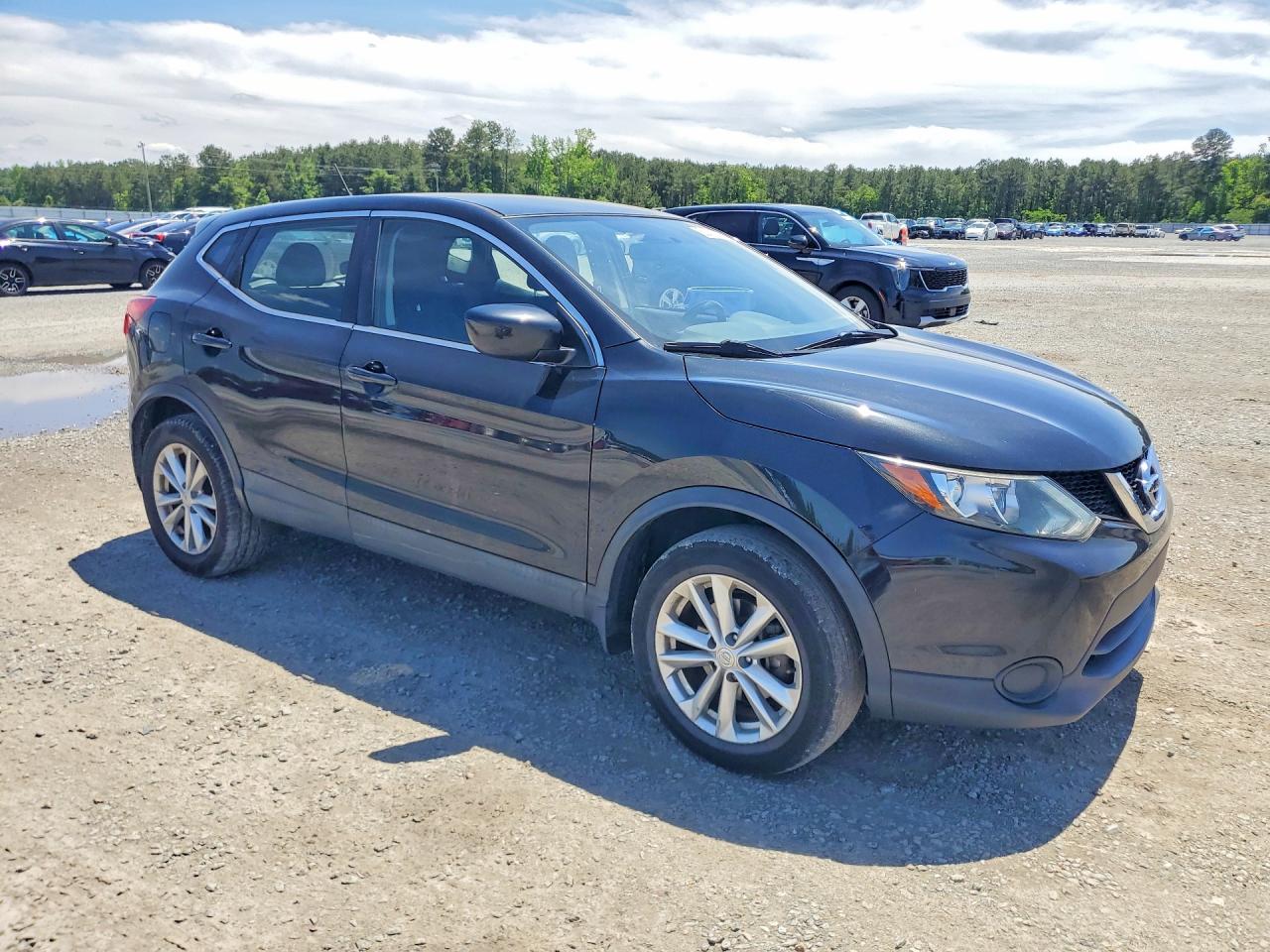 2017 NISSAN ROGUE SPORT S — снимка 4