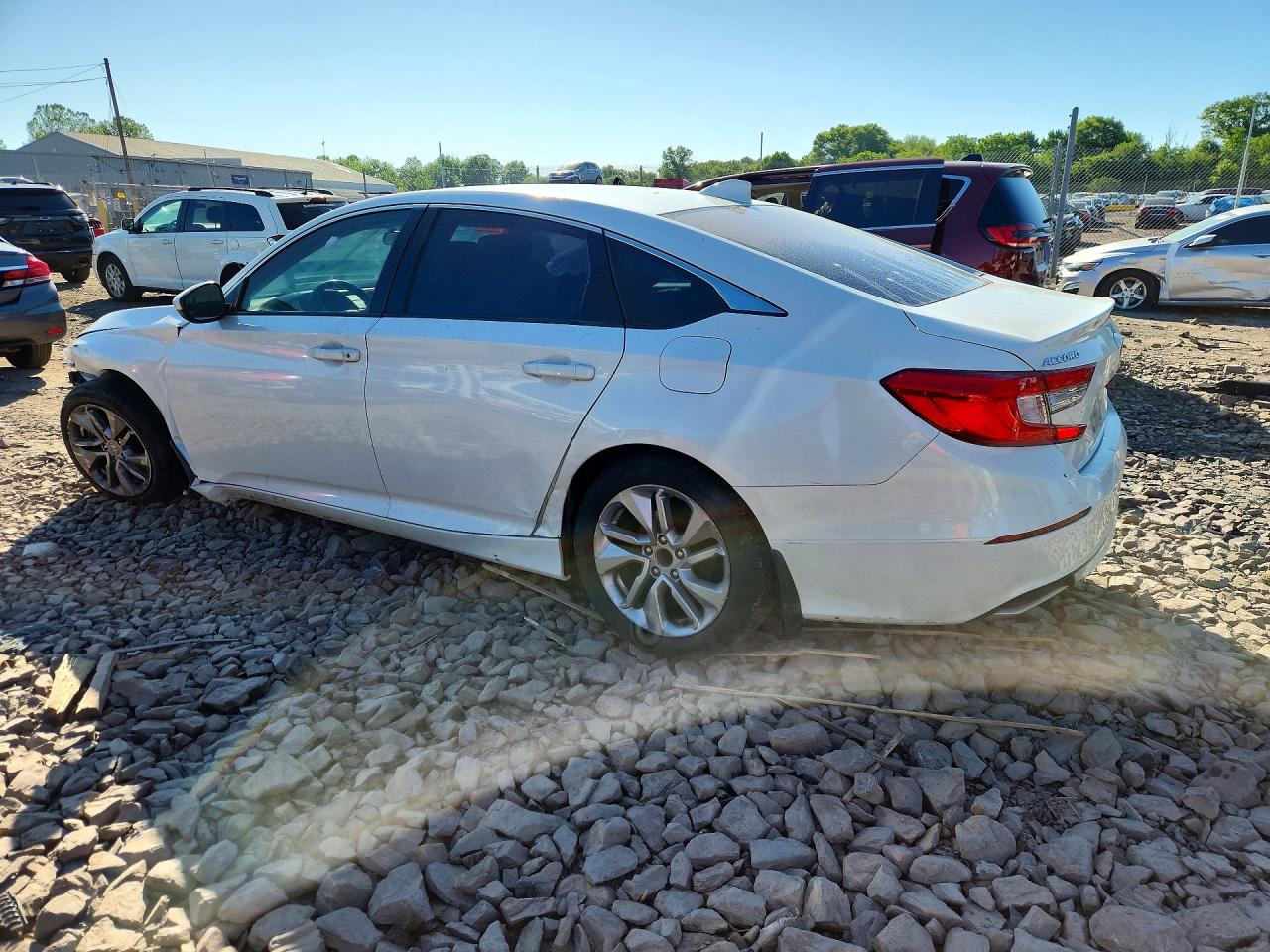 2018 HONDA ACCORD LX — снимка 2