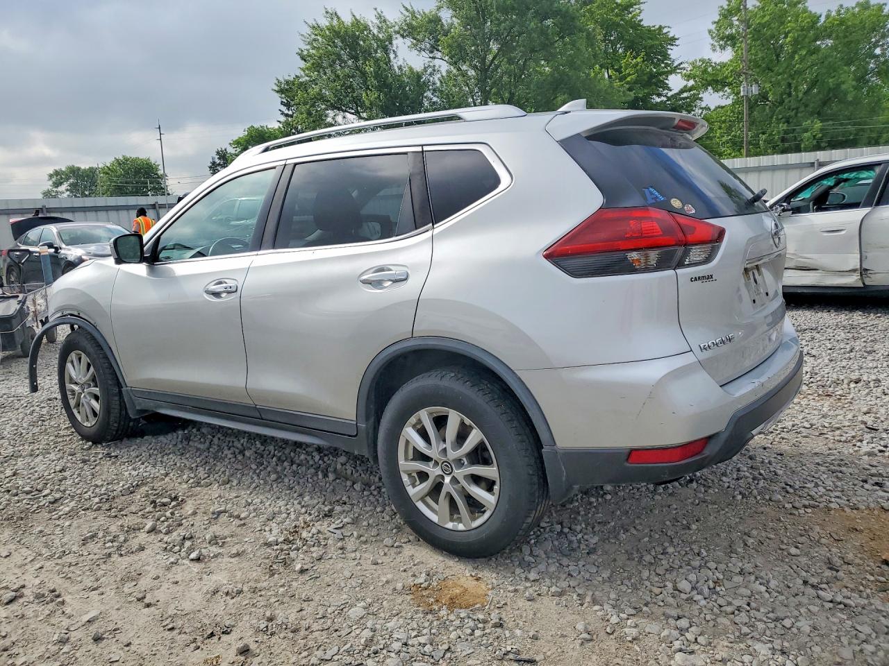 2018 NISSAN ROGUE SV — снимка 2
