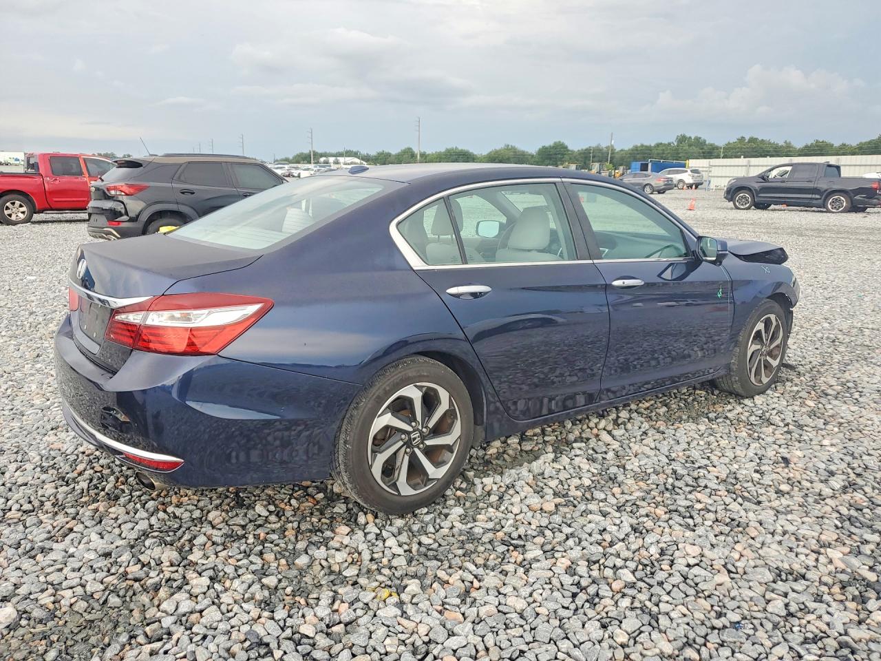 2017 HONDA ACCORD EX — снимка 3