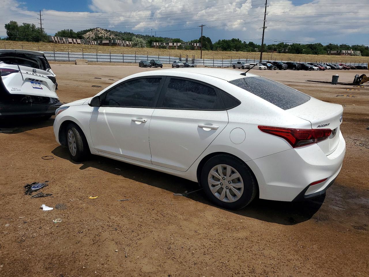 2019 HYUNDAI ACCENT SE — снимка 2