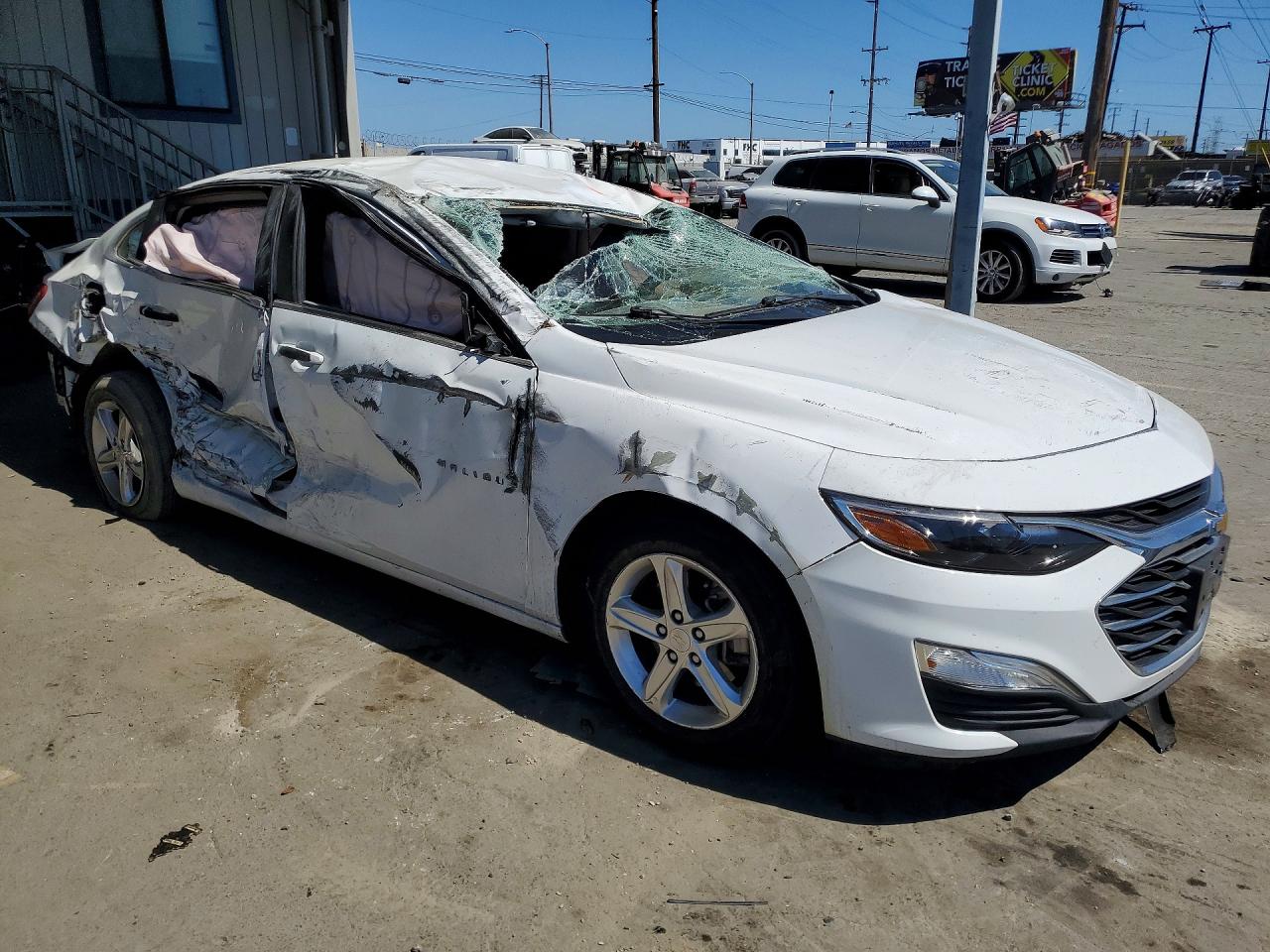 2020 CHEVROLET MALIBU LS — снимка 4