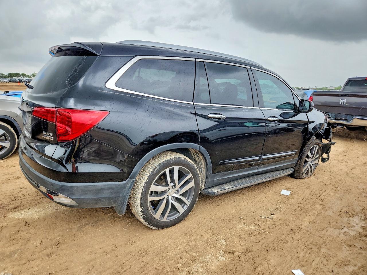 2017 HONDA PILOT ELITE — снимка 3