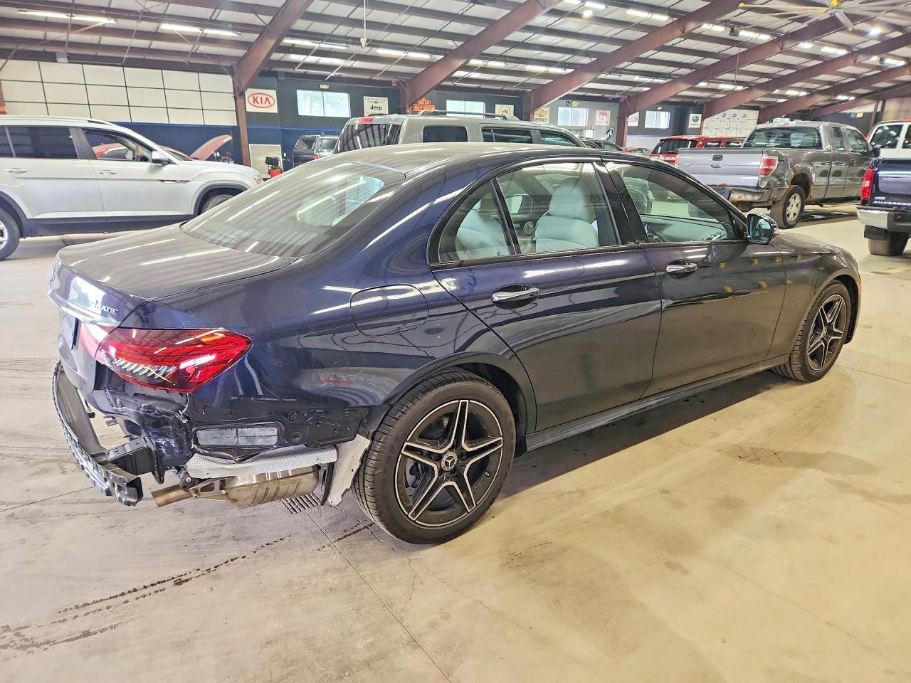 2023 MERCEDES-BENZ E 350 4MATIC — снимка 3