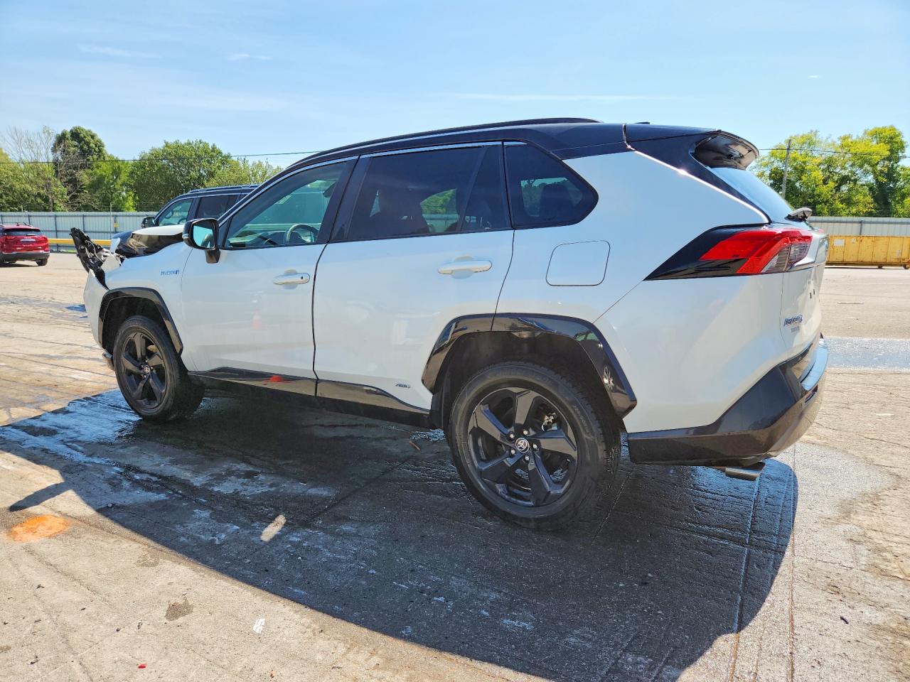 2021 TOYOTA RAV4 XSE — снимка 2
