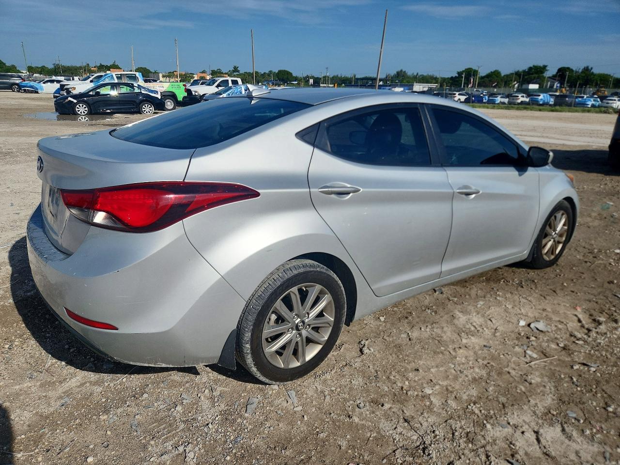 2016 HYUNDAI ELANTRA SE — снимка 3