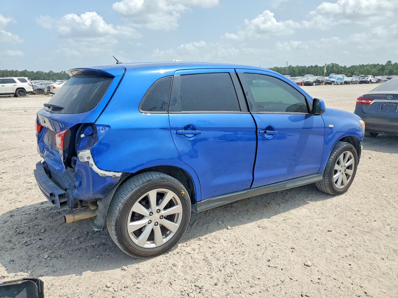 2015 MITSUBISHI OUTLANDER SPORT ES — снимка 3