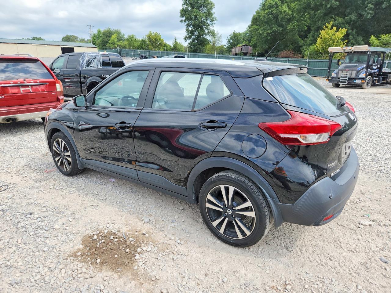 2020 NISSAN KICKS SV — снимка 2