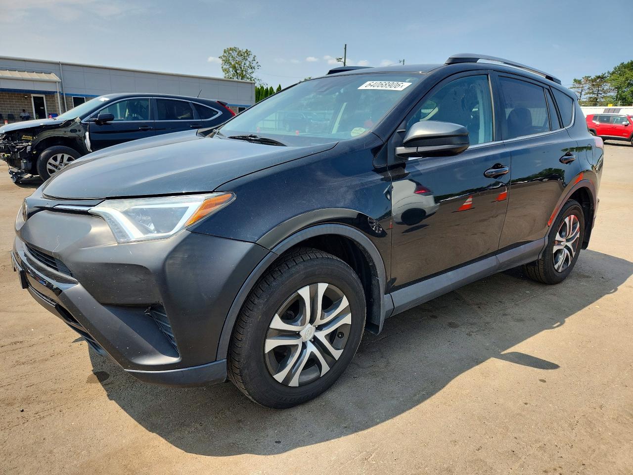 2018 TOYOTA RAV4 LE
