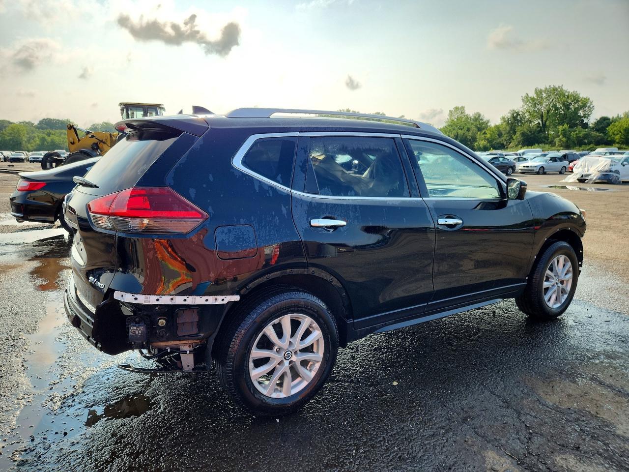 2018 NISSAN ROGUE SV — снимка 4