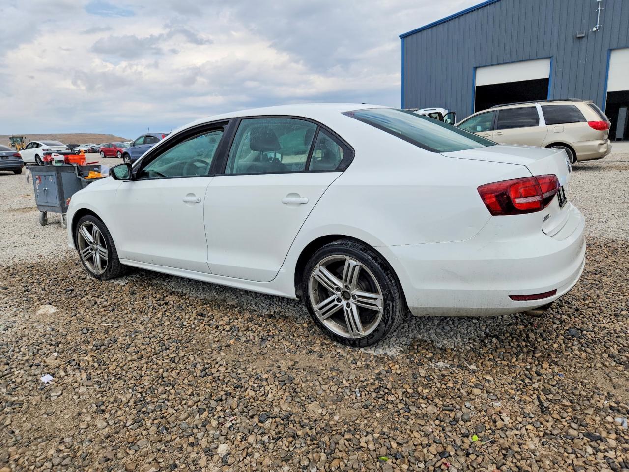 2016 VOLKSWAGEN JETTA S — снимка 2