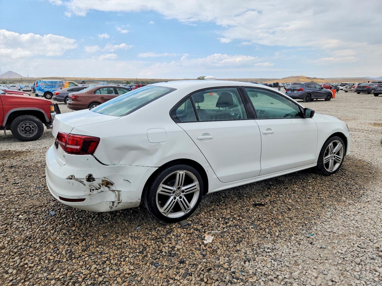 2016 VOLKSWAGEN JETTA S — снимка 3