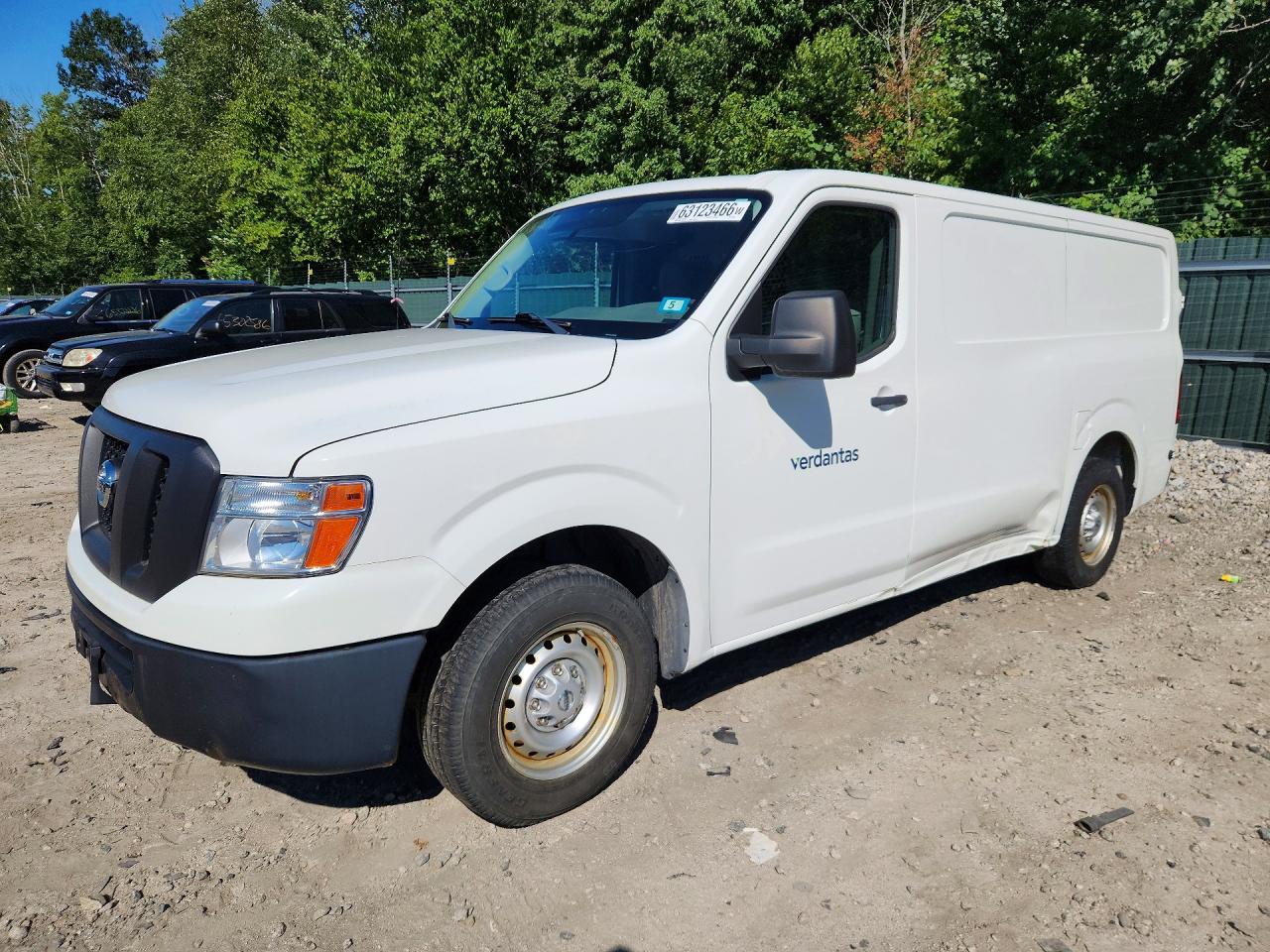 2017 NISSAN NV 2500 HD S