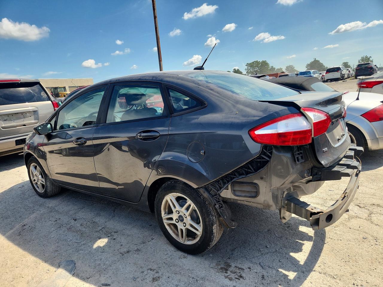 2019 FORD FIESTA SE — снимка 2