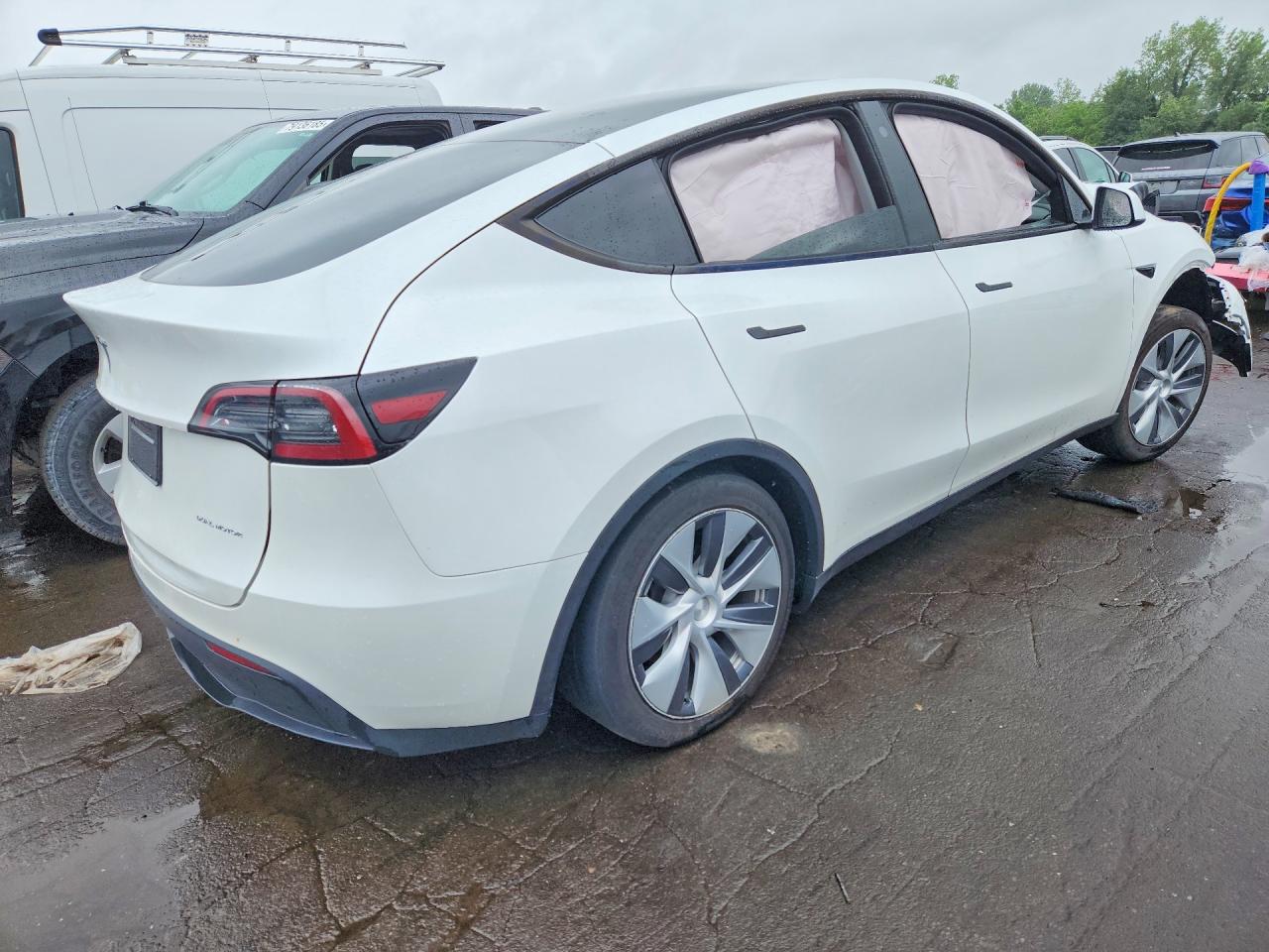 2023 TESLA MODEL Y — снимка 3