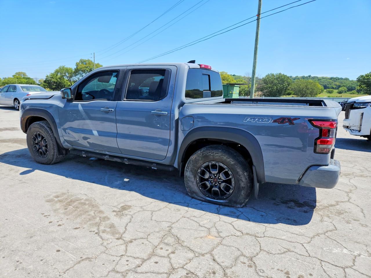 2023 NISSAN FRONTIER PRO-4X — снимка 2