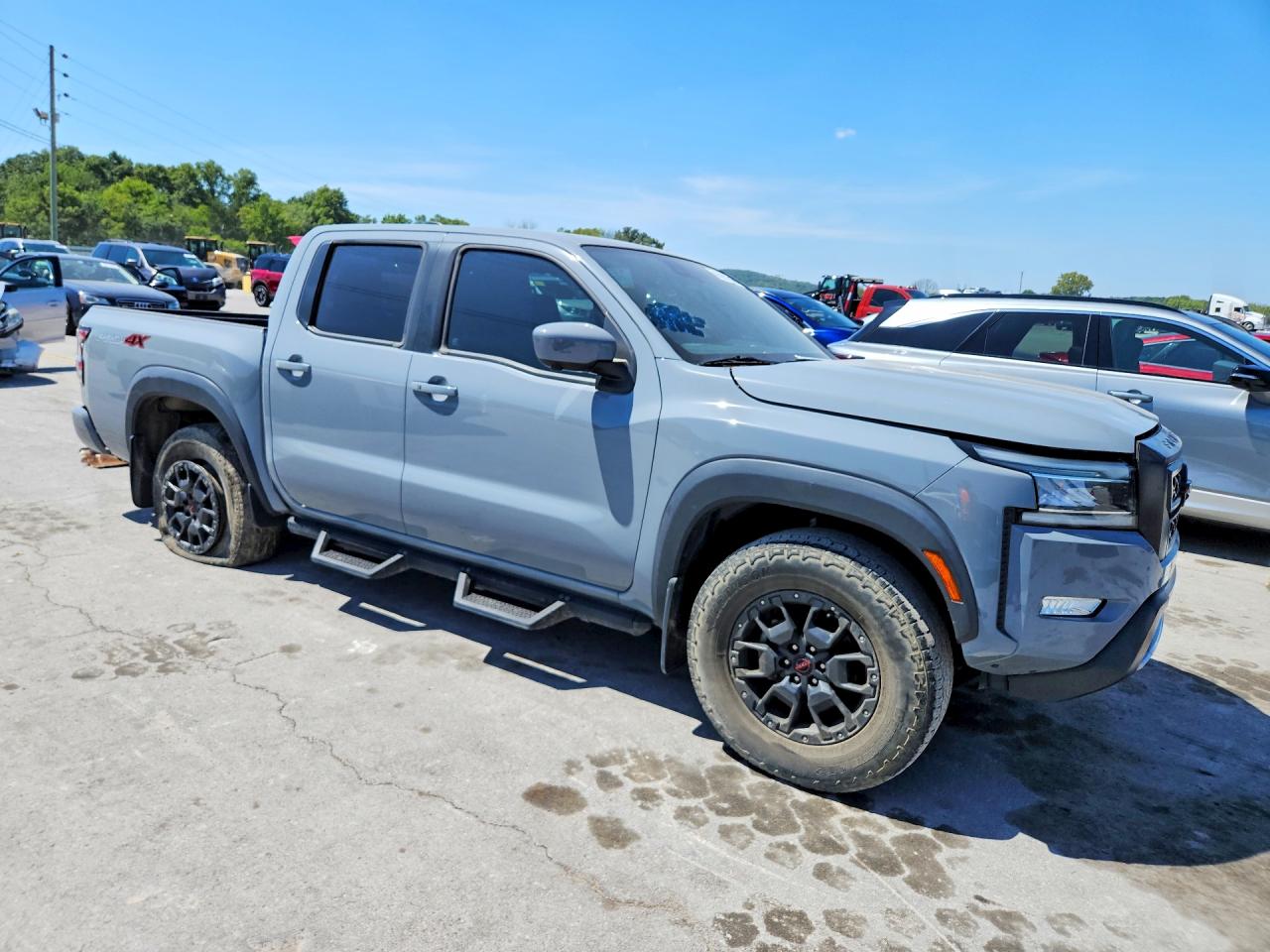 2023 NISSAN FRONTIER PRO-4X — снимка 4
