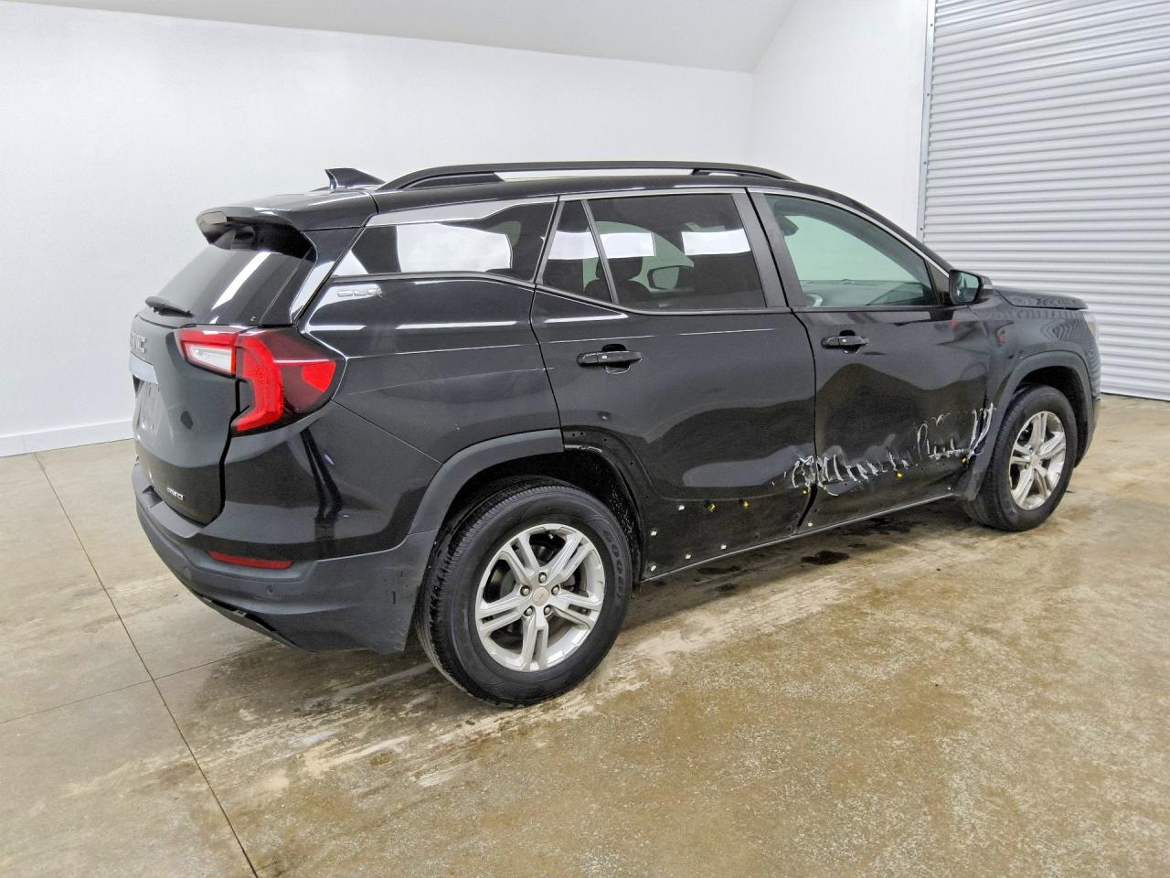 2022 GMC TERRAIN SLE — снимка 3
