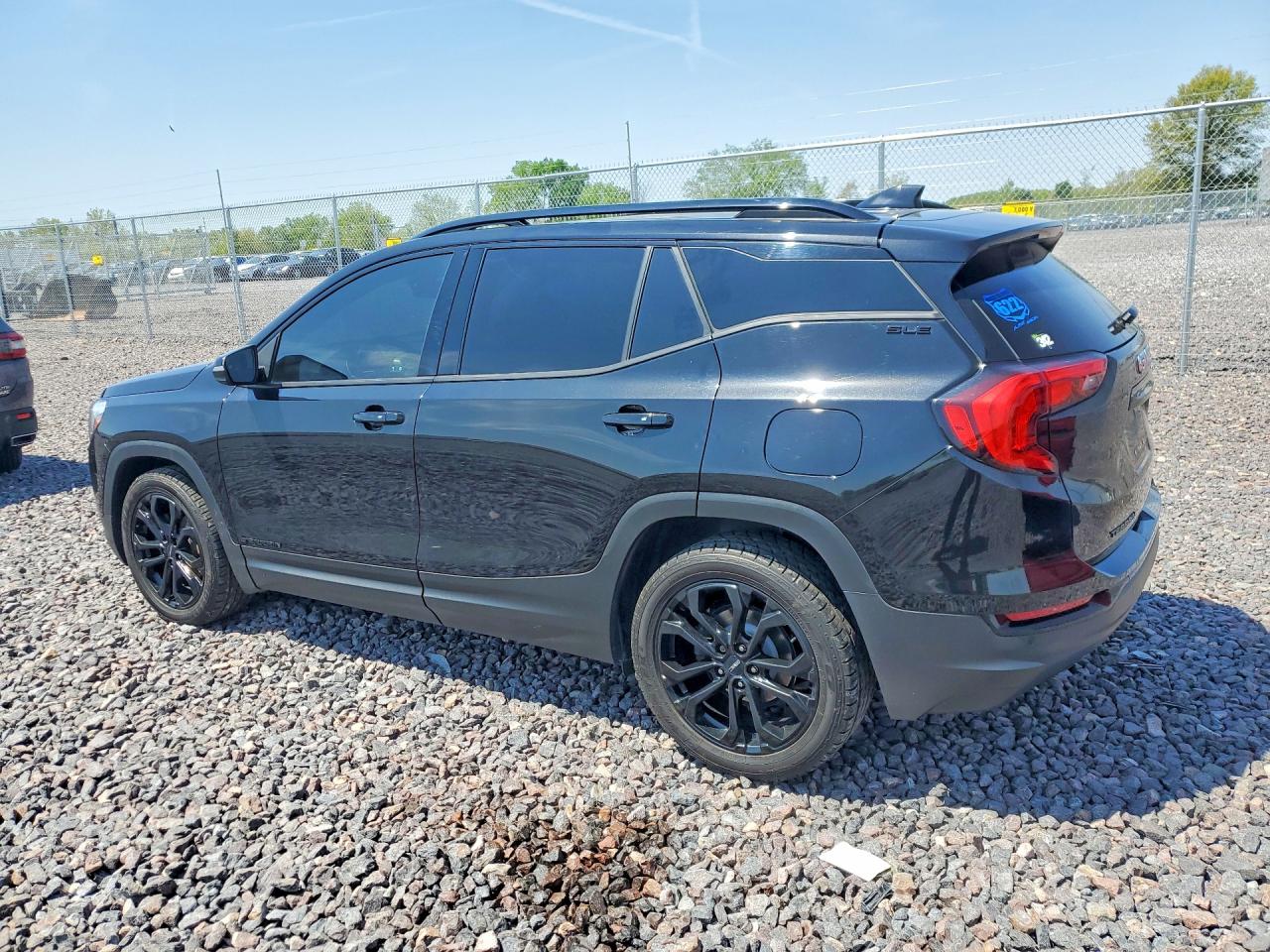2021 GMC TERRAIN SLE — снимка 2
