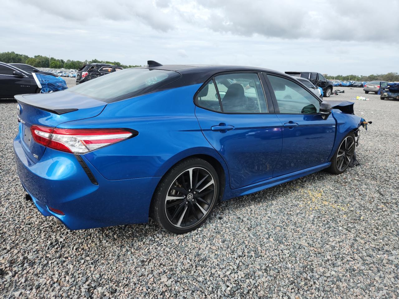 2020 TOYOTA CAMRY XSE — снимка 3