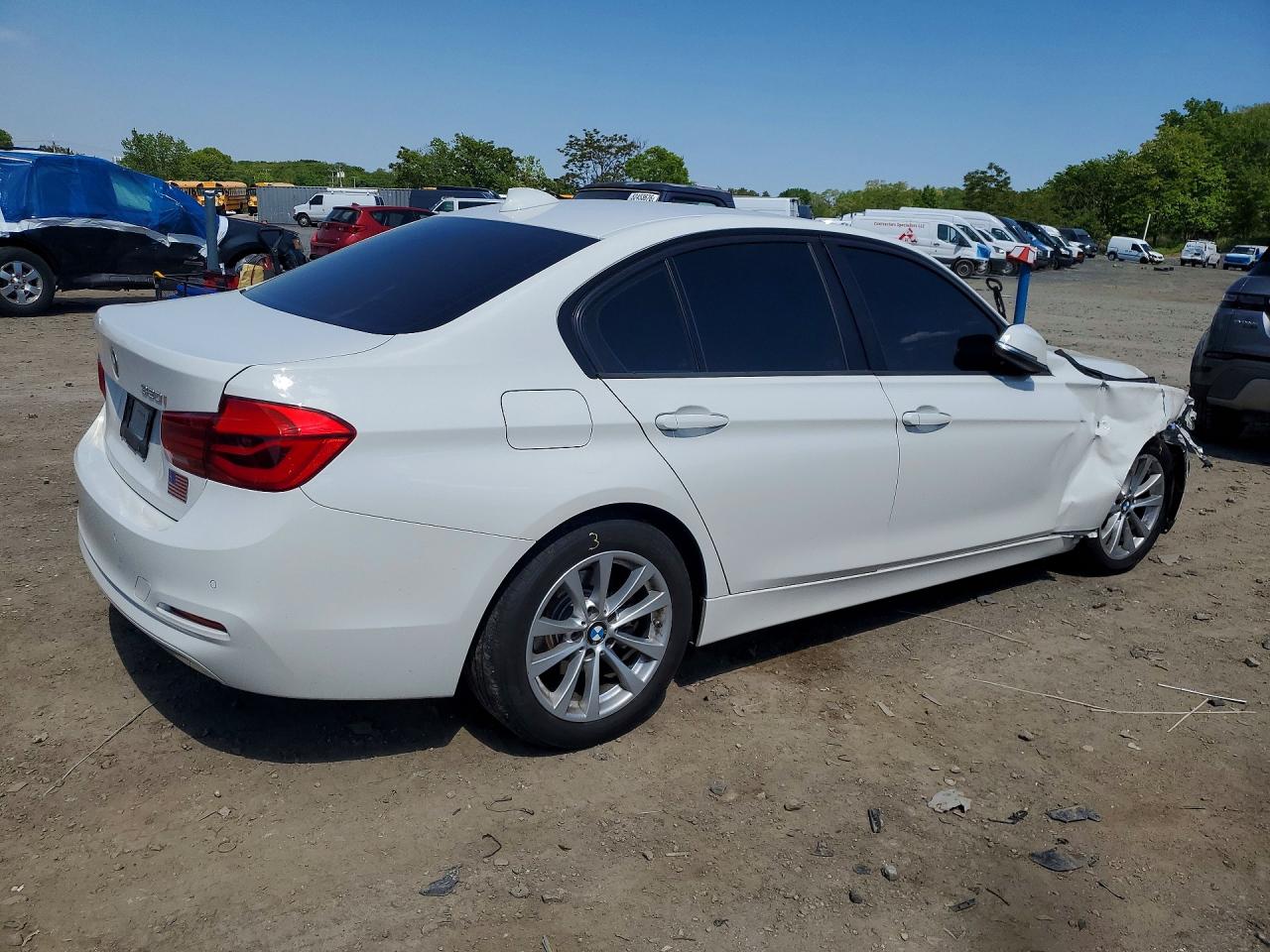 2018 BMW 320 I — снимка 3
