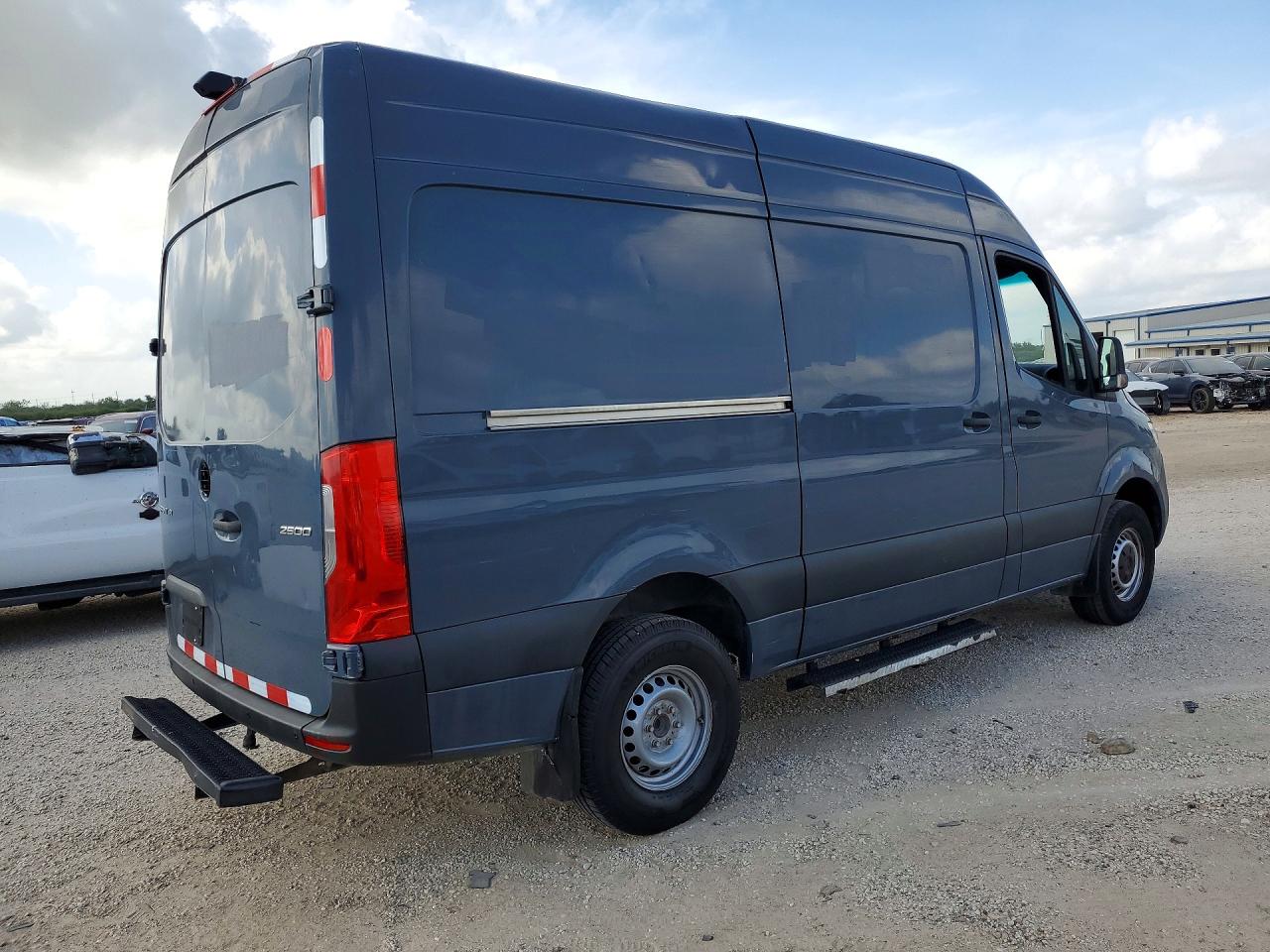 2019 MERCEDES-BENZ SPRINTER 2500/3500 — снимка 3
