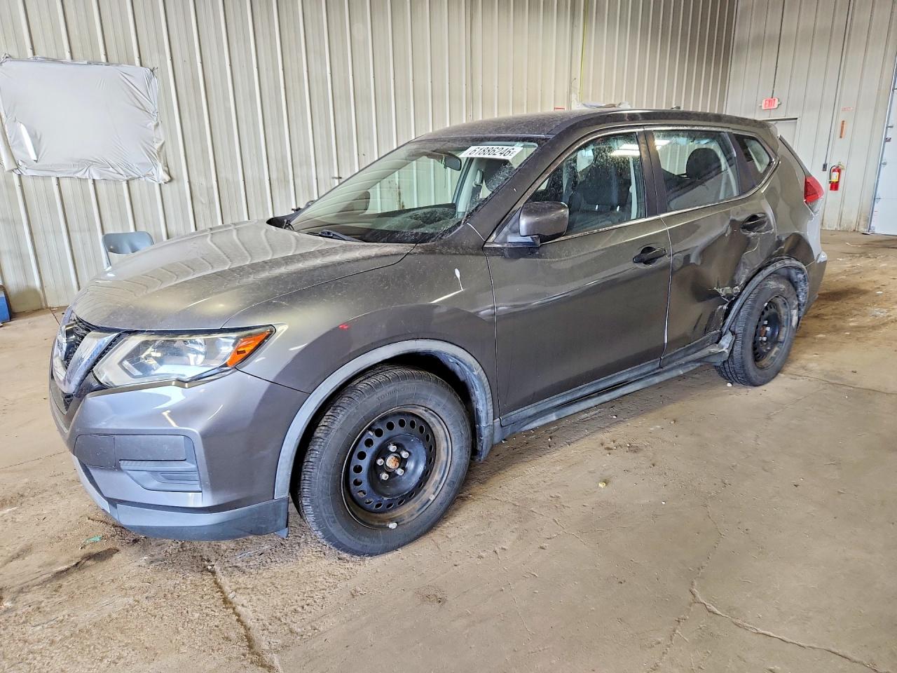 2017 NISSAN ROGUE S