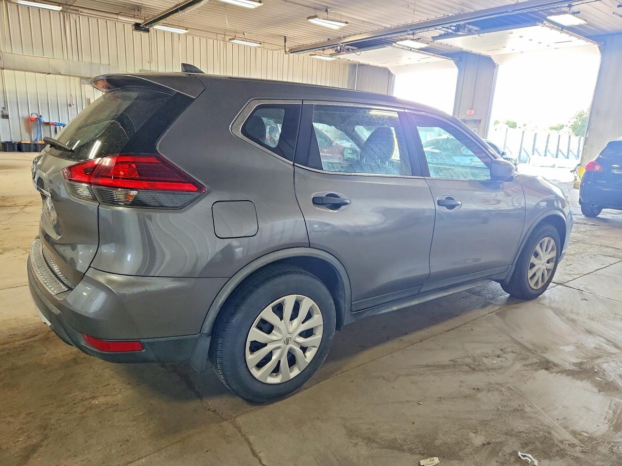2017 NISSAN ROGUE S — снимка 3