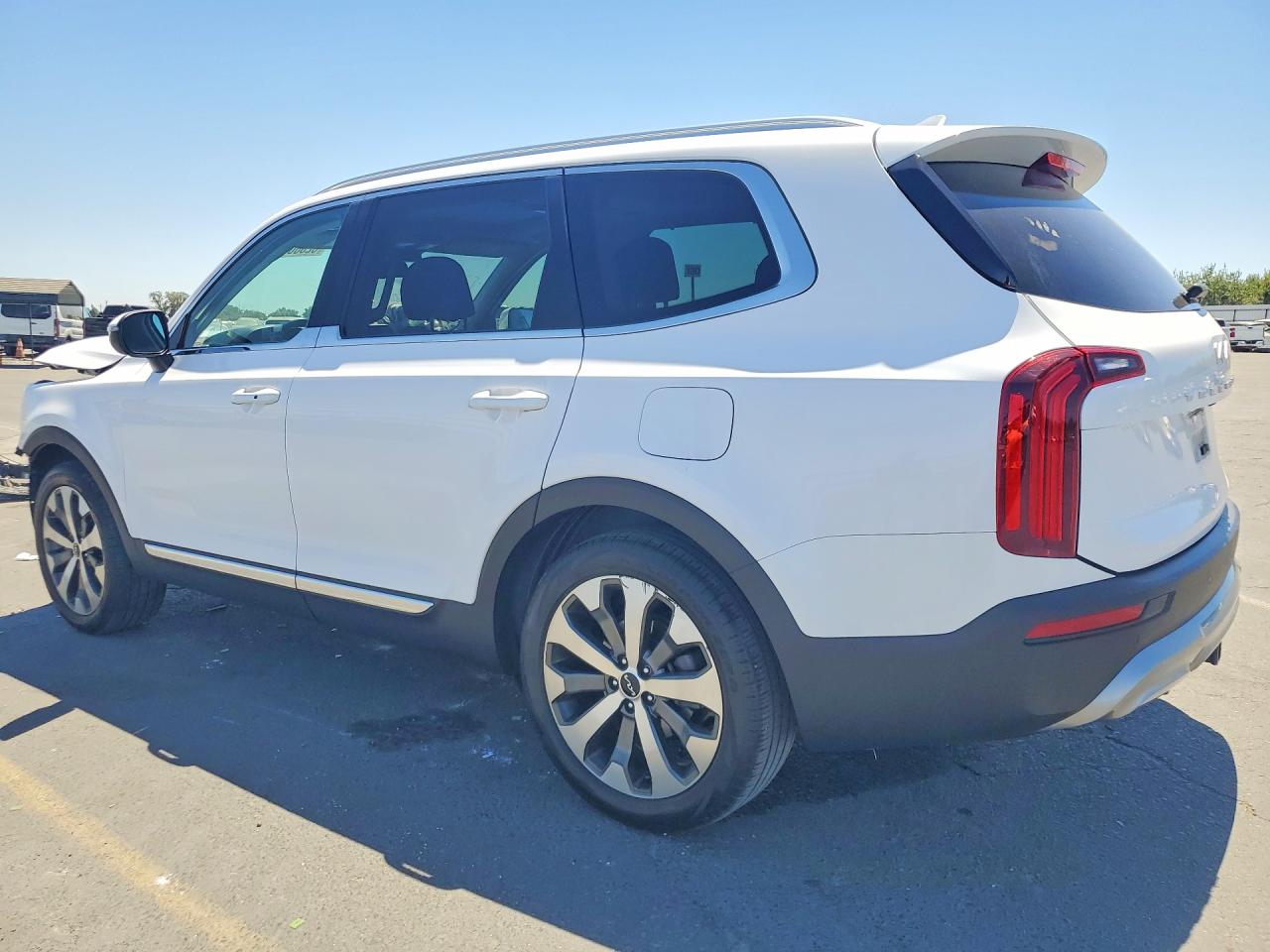 2022 KIA TELLURIDE EX — снимка 2