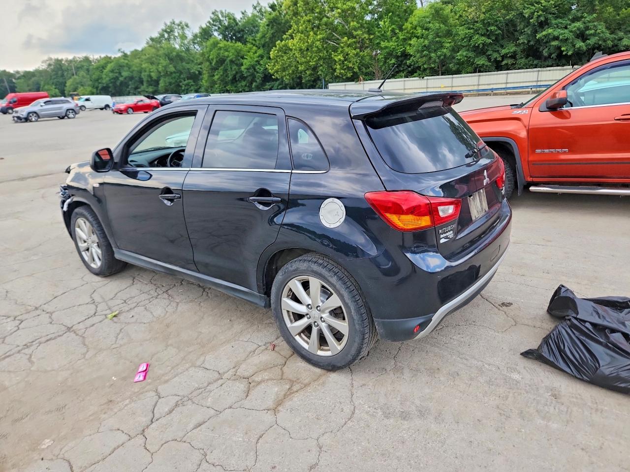 2015 MITSUBISHI OUTLANDER SPORT SE — снимка 2