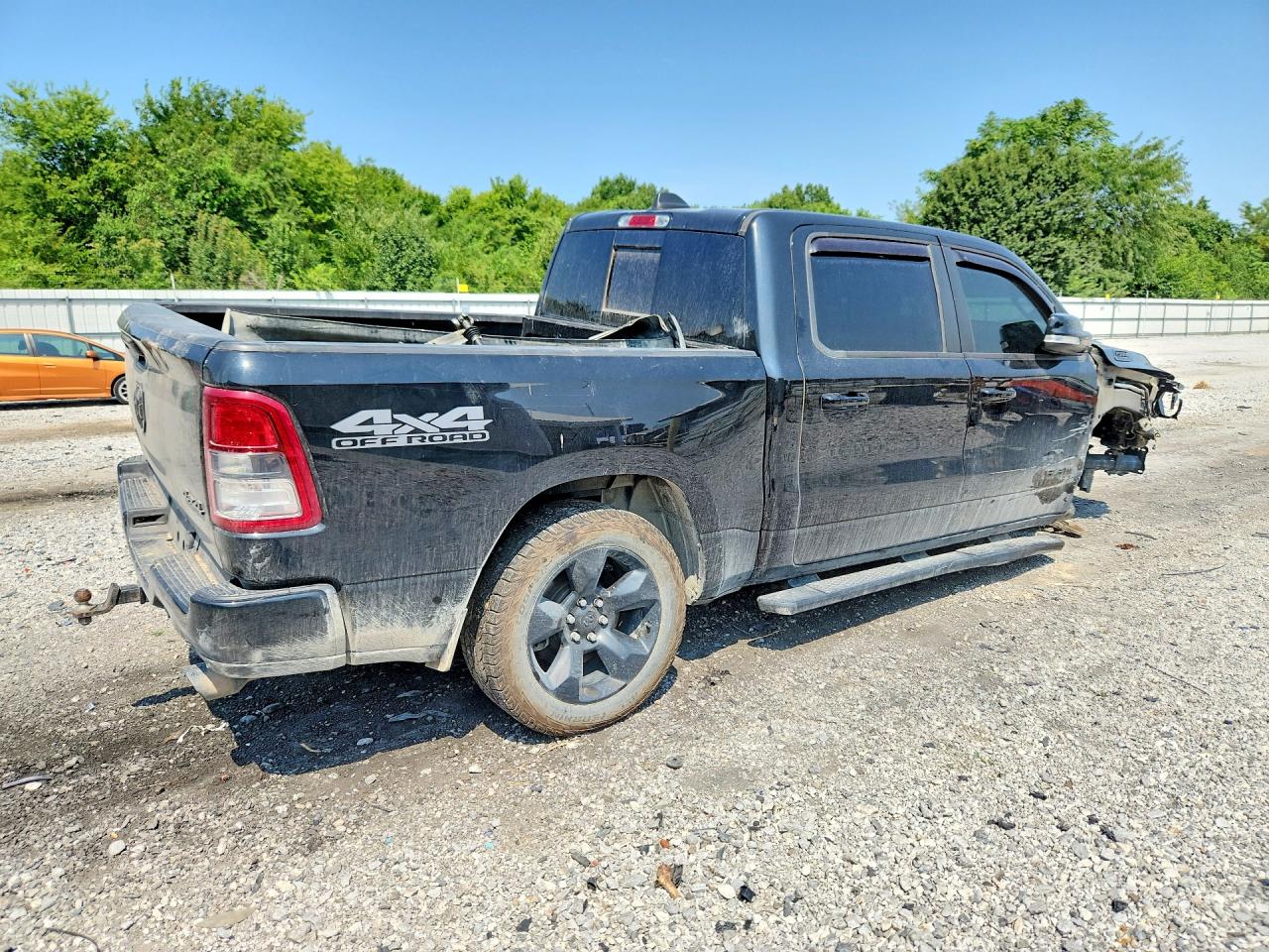 2019 RAM 1500 BIG HORN/LONE STAR — снимка 3