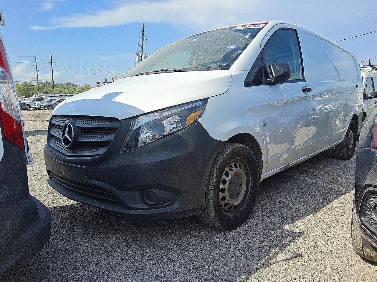 2020 MERCEDES-BENZ METRIS