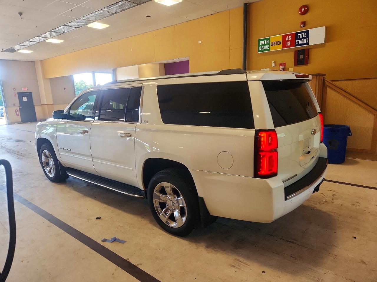 2015 CHEVROLET SUBURBAN K1500 LTZ — снимка 2