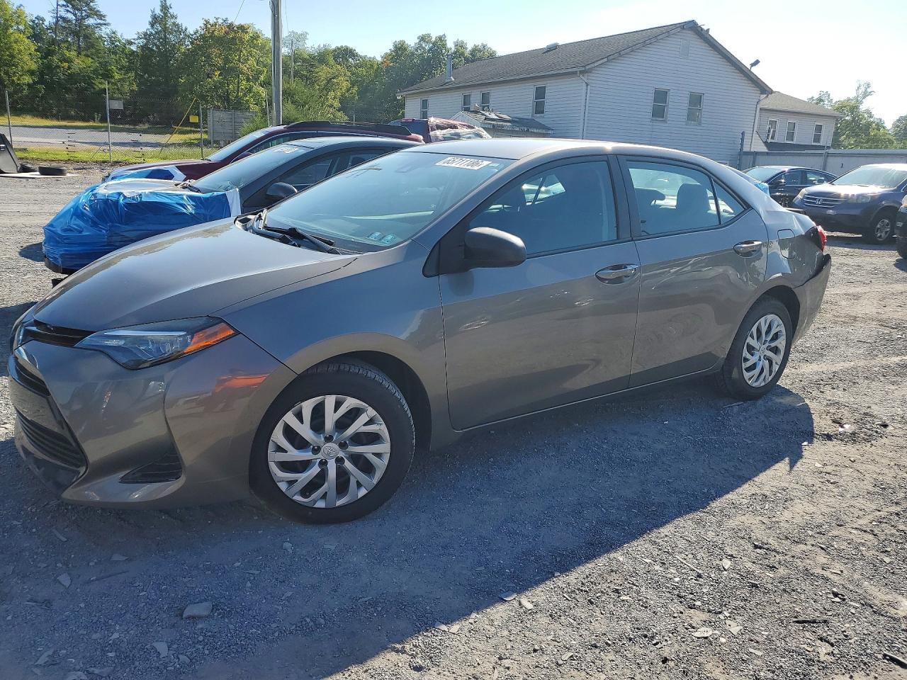 2018 TOYOTA COROLLA LE