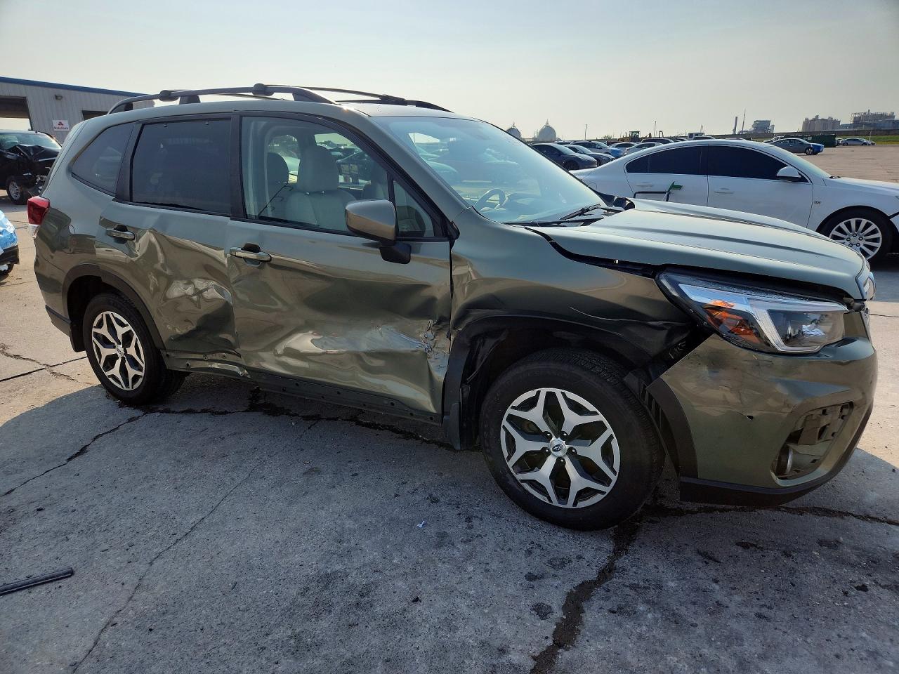 2021 SUBARU FORESTER PREMIUM — снимка 4