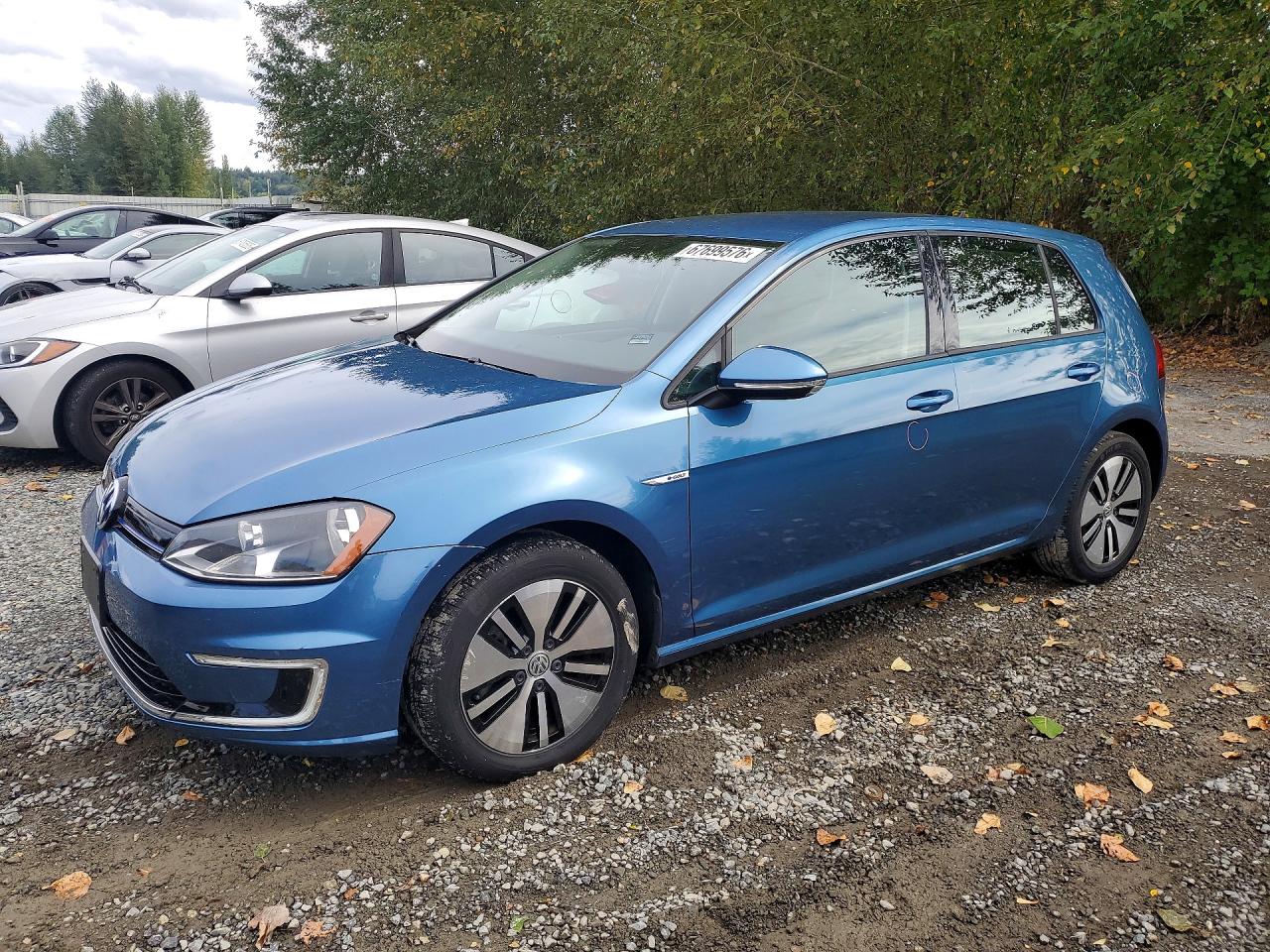 2016 VOLKSWAGEN E-GOLF SE