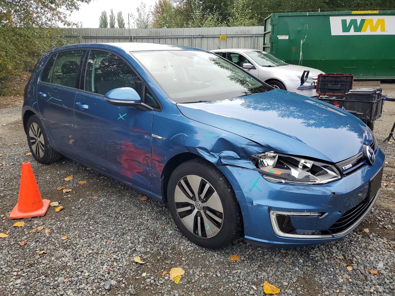 2016 VOLKSWAGEN E-GOLF SE — снимка 4