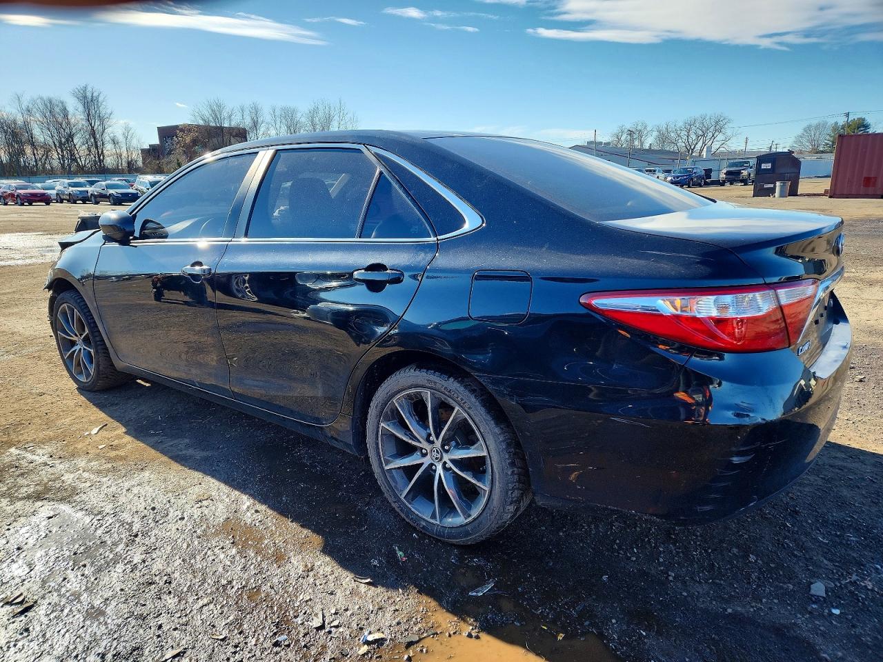 2016 TOYOTA CAMRY LE — снимка 2