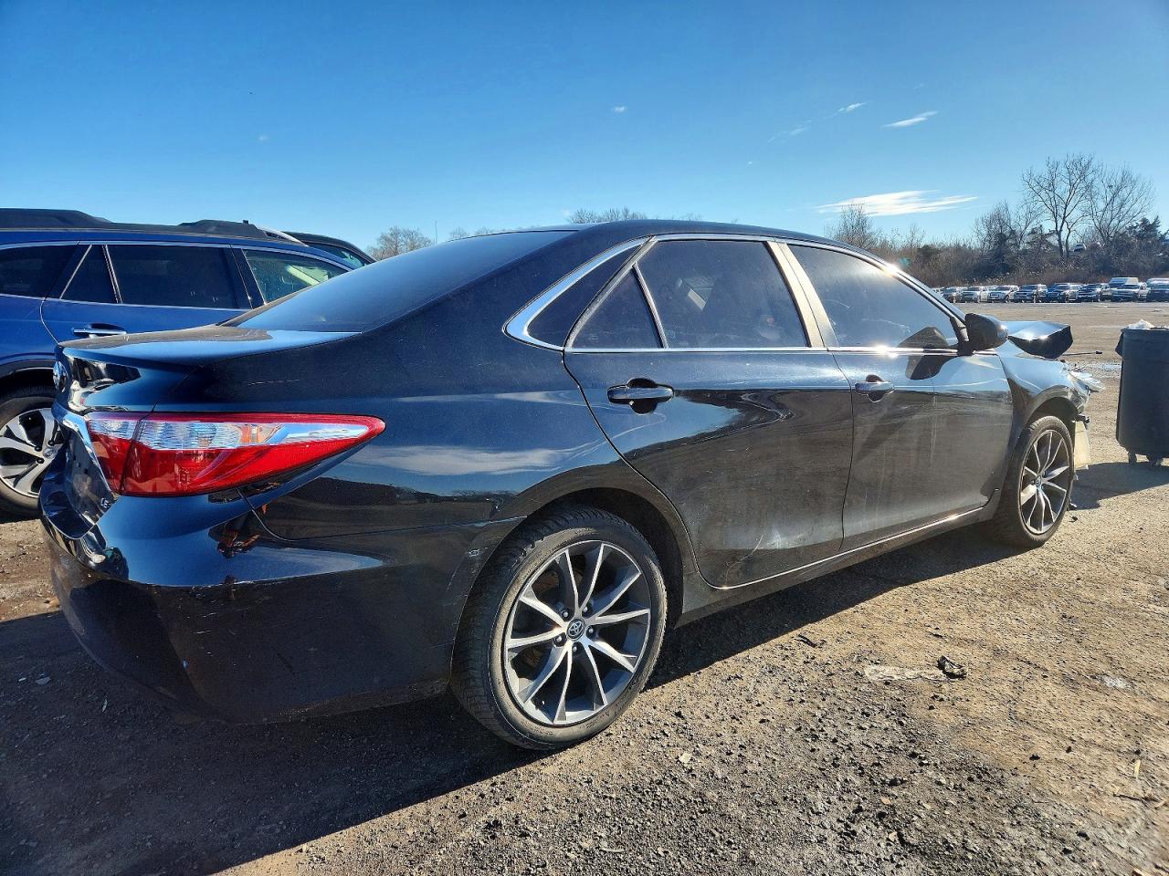 2016 TOYOTA CAMRY LE — снимка 3