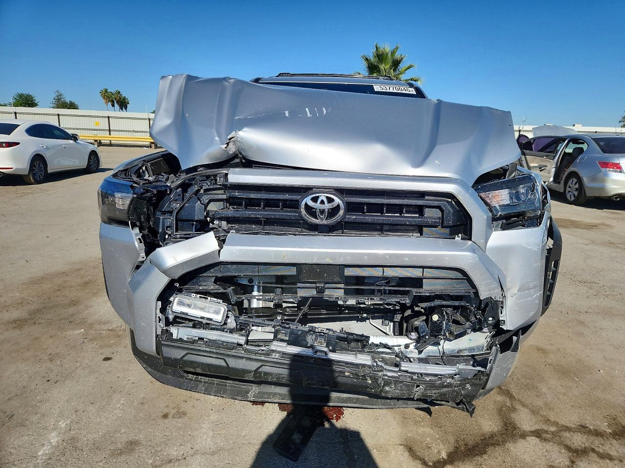 2025 TOYOTA 4RUNNER SR5 — снимка 5