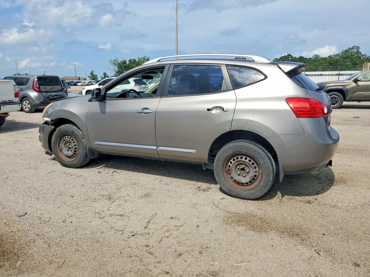 2015 NISSAN ROGUE SELECT S — снимка 2