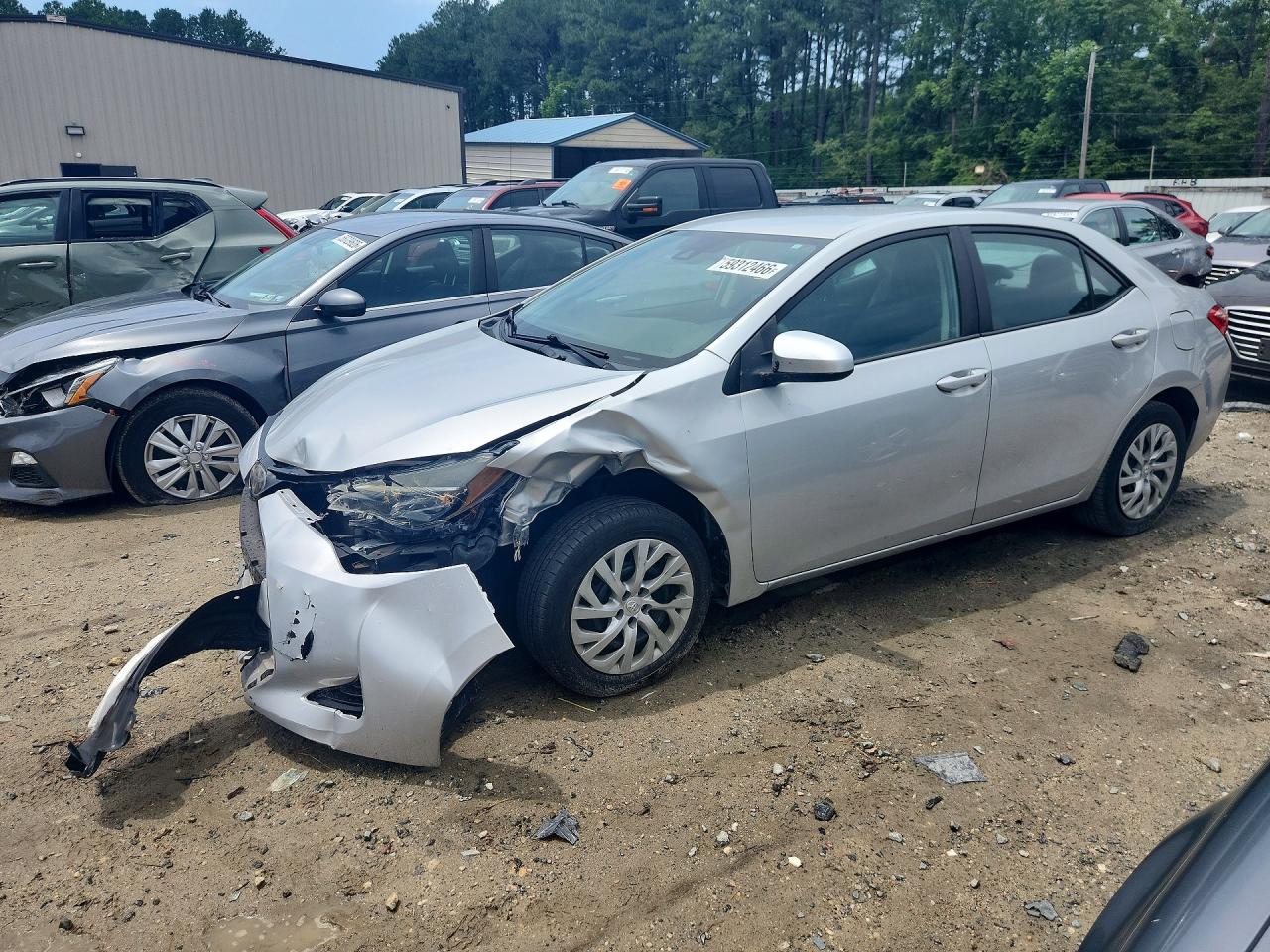 2018 TOYOTA COROLLA LE