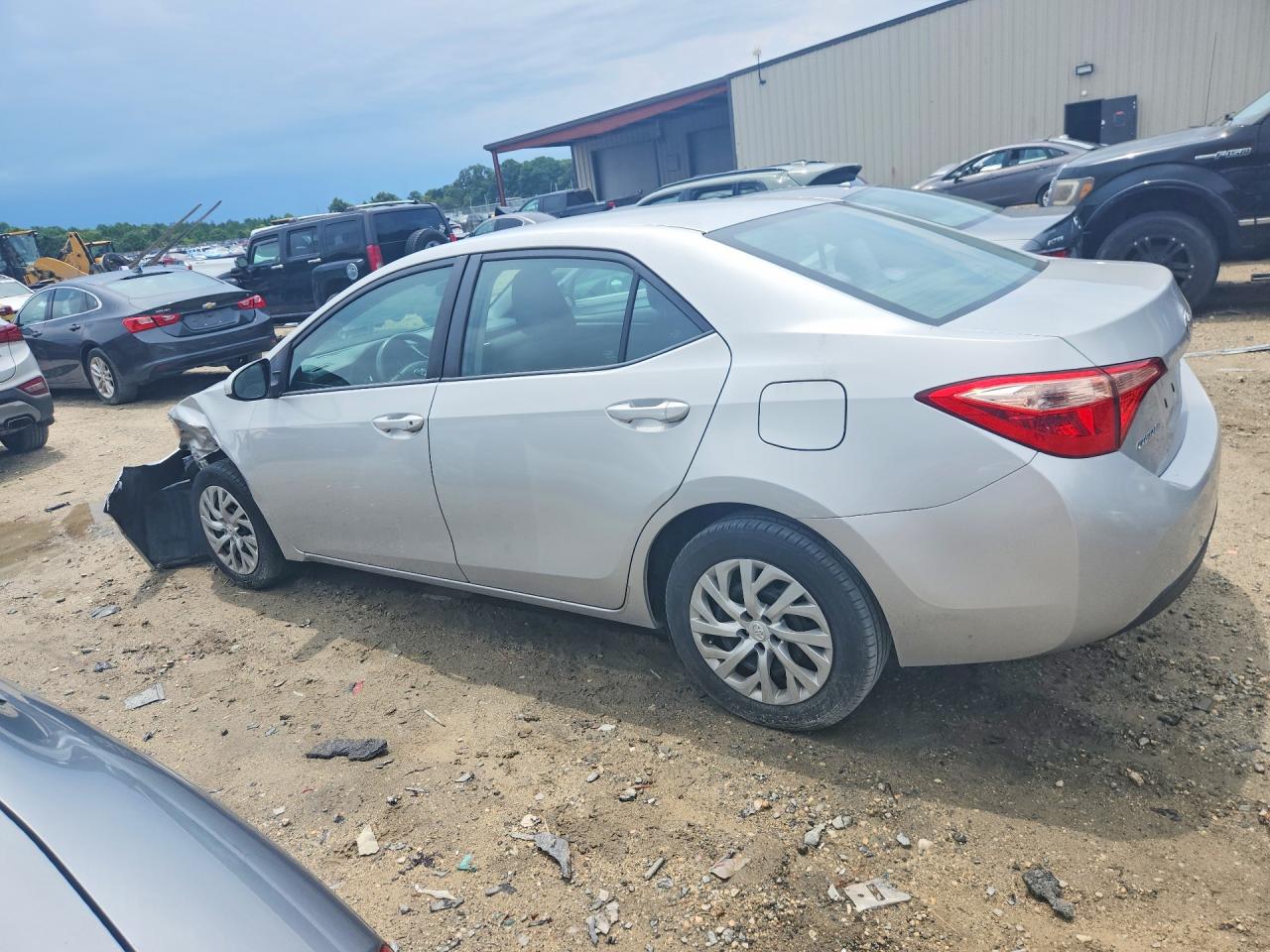 2018 TOYOTA COROLLA LE — снимка 2