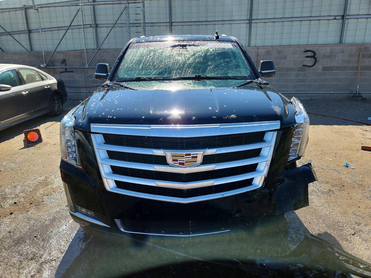 2019 CADILLAC ESCALADE ESV LUXURY — снимка 5
